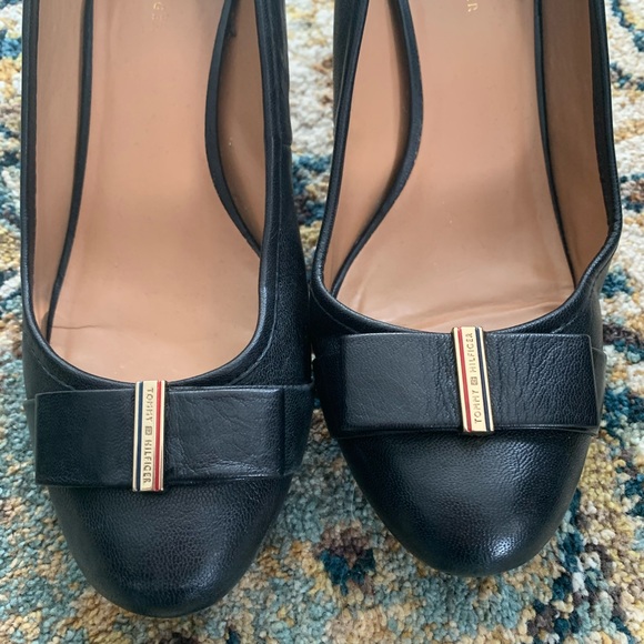 Black Tommy Hilfiger Bow Heels - Picture 3 of 6
